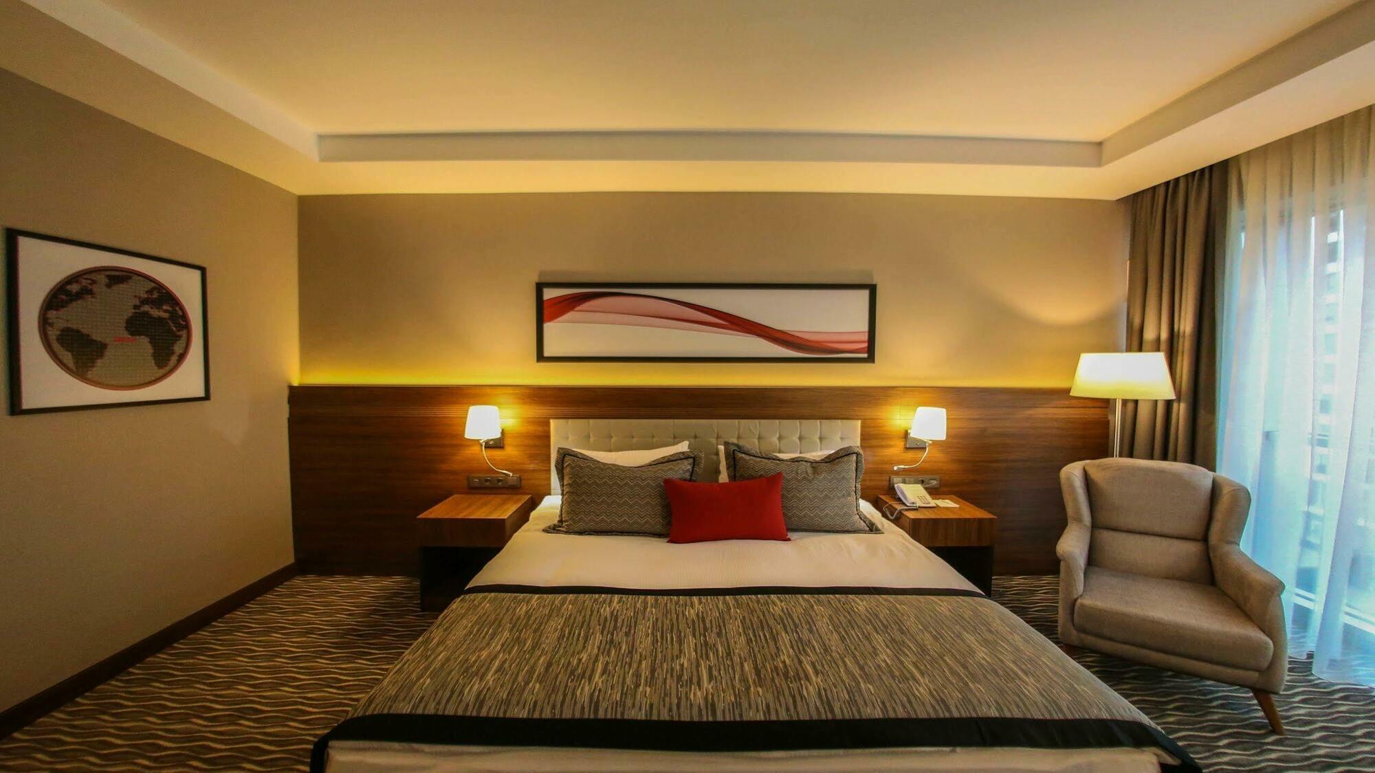 Hotel Ramada By Wyndham Nigde Exterior foto
